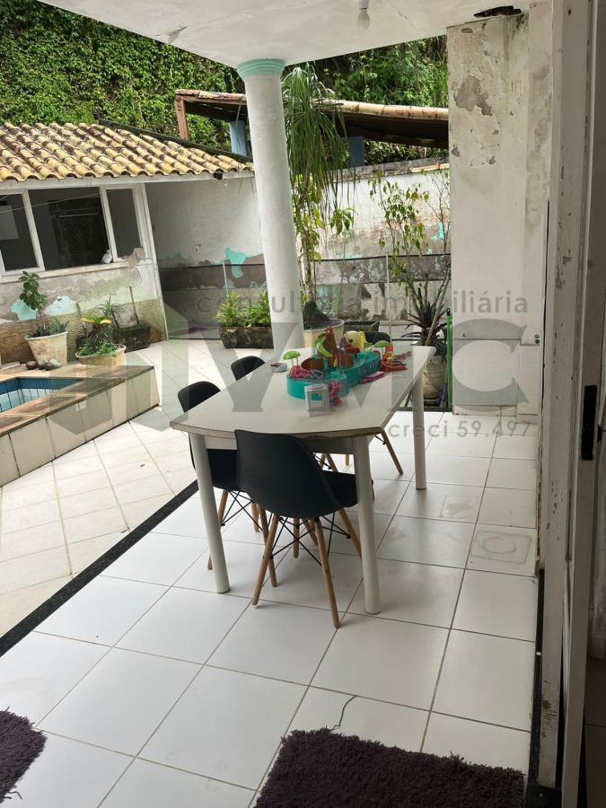 Casa à venda com 4 quartos, 150m² - Foto 11