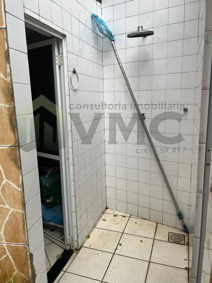 Casa à venda com 4 quartos, 150m² - Foto 14