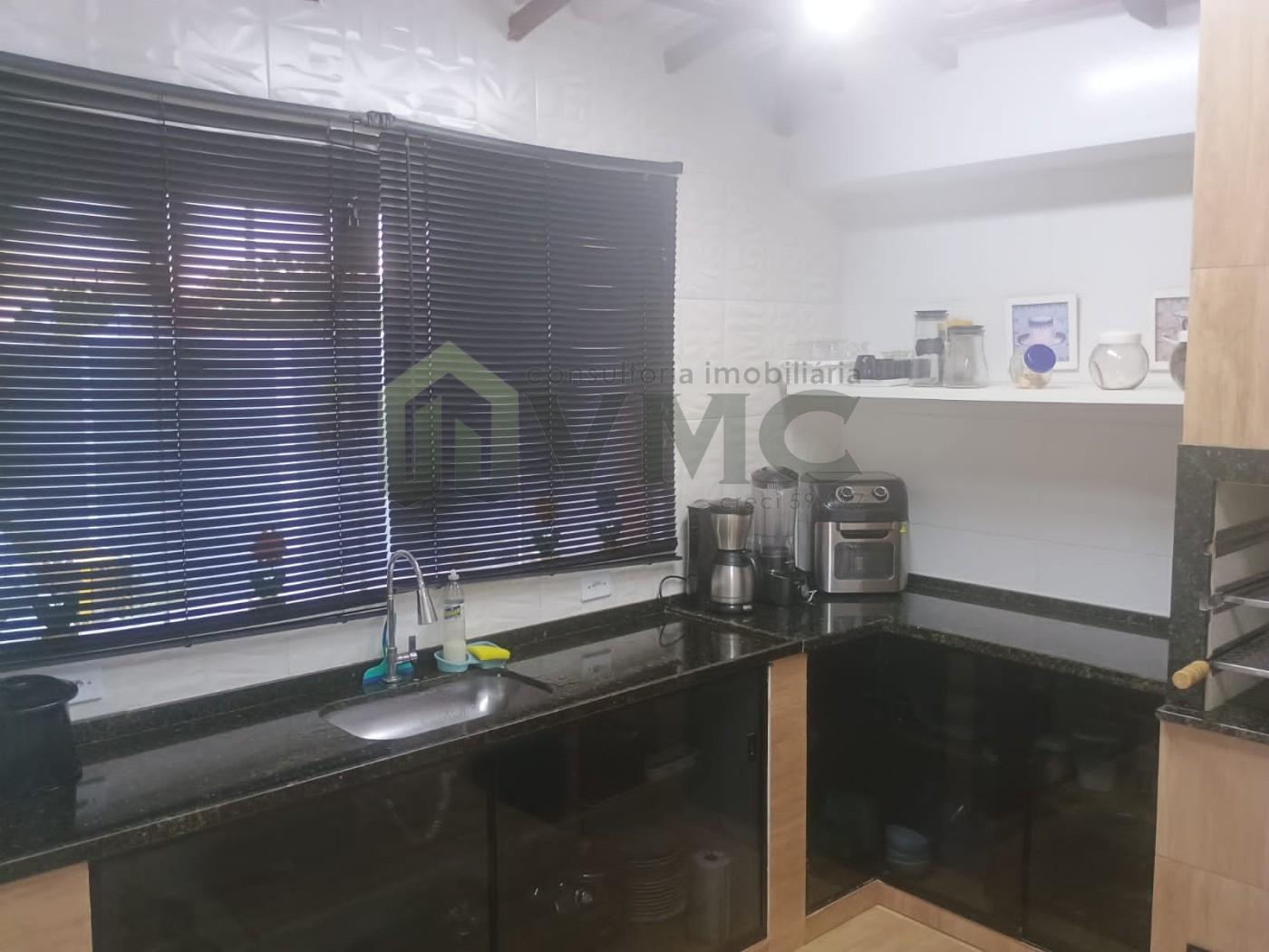 Casa à venda com 3 quartos, 120m² - Foto 21