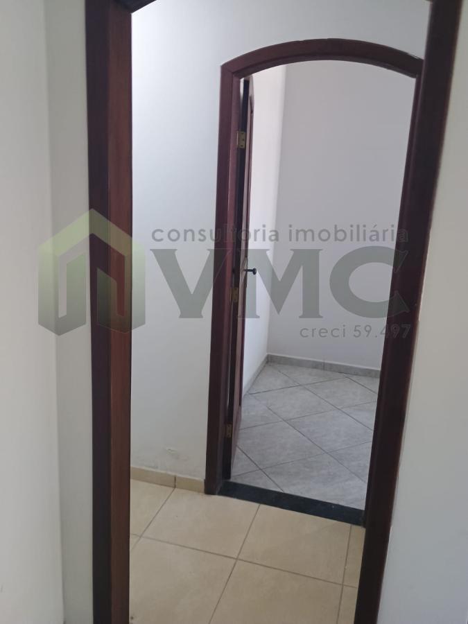 Casa para alugar com 3 quartos, 450m² - Foto 16