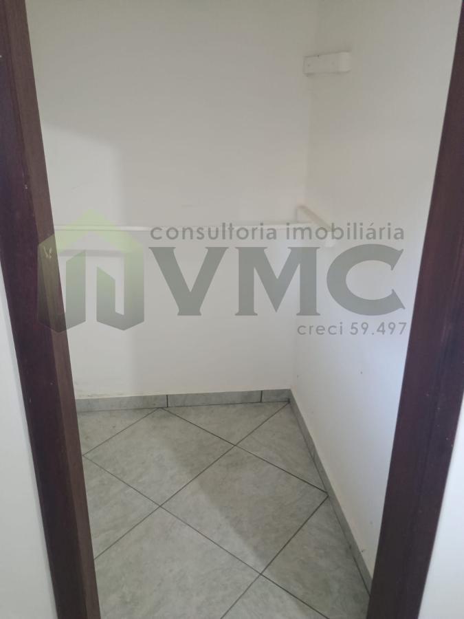 Casa para alugar com 3 quartos, 450m² - Foto 30
