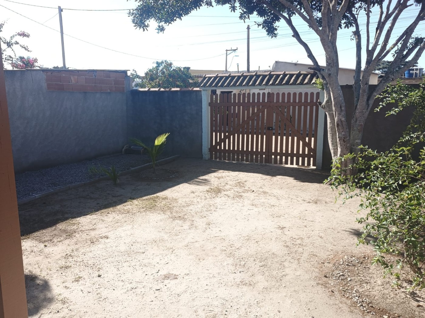 Casa à venda com 2 quartos, 300m² - Foto 3