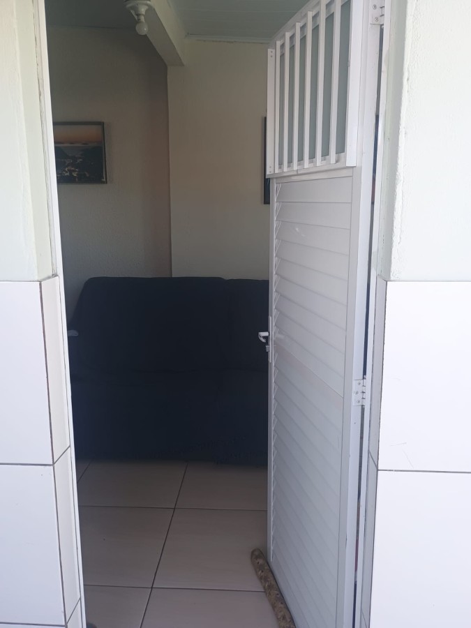 Casa à venda com 2 quartos, 300m² - Foto 9