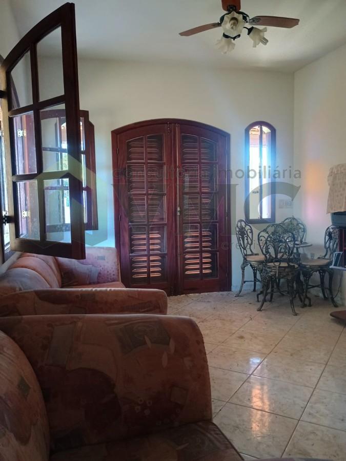 Casa para alugar com 3 quartos, 360m² - Foto 8
