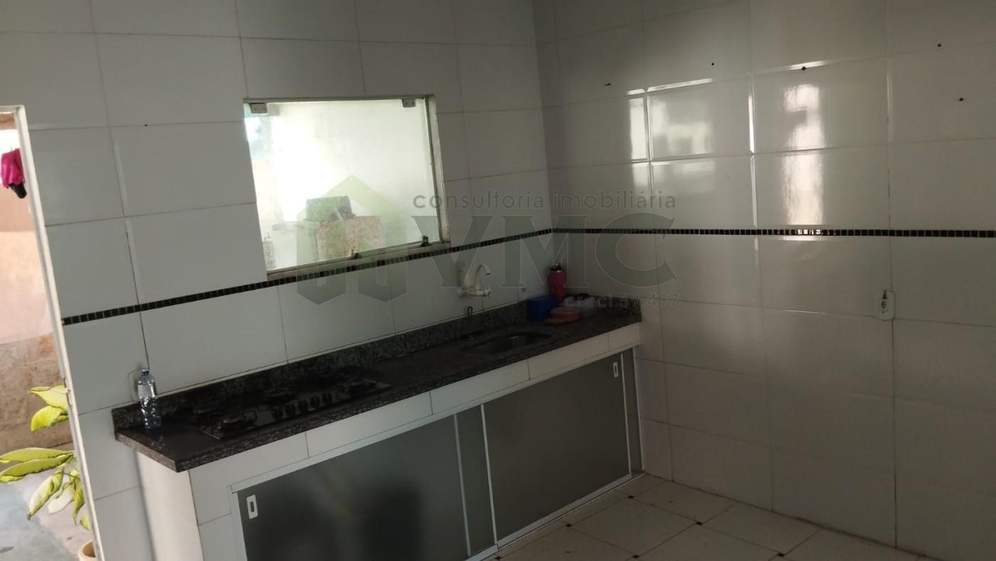 Casa à venda com 2 quartos, 391m² - Foto 10