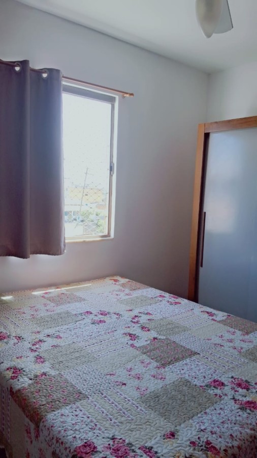 Casa à venda com 2 quartos, 80m² - Foto 14