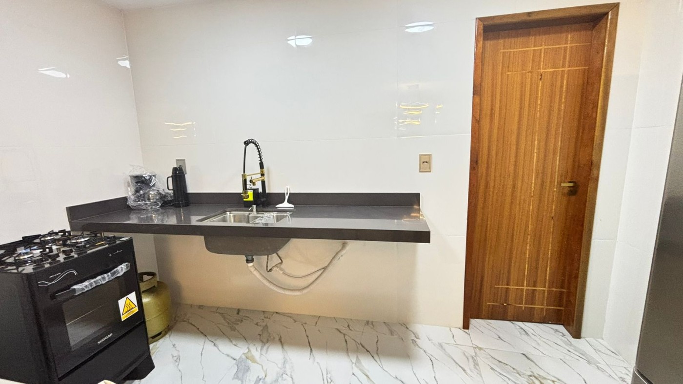 Casa à venda com 2 quartos, 100m² - Foto 6