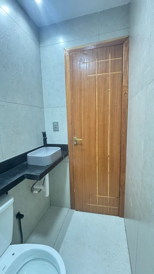 Casa à venda com 2 quartos, 100m² - Foto 7