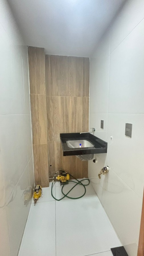 Casa à venda com 2 quartos, 100m² - Foto 9