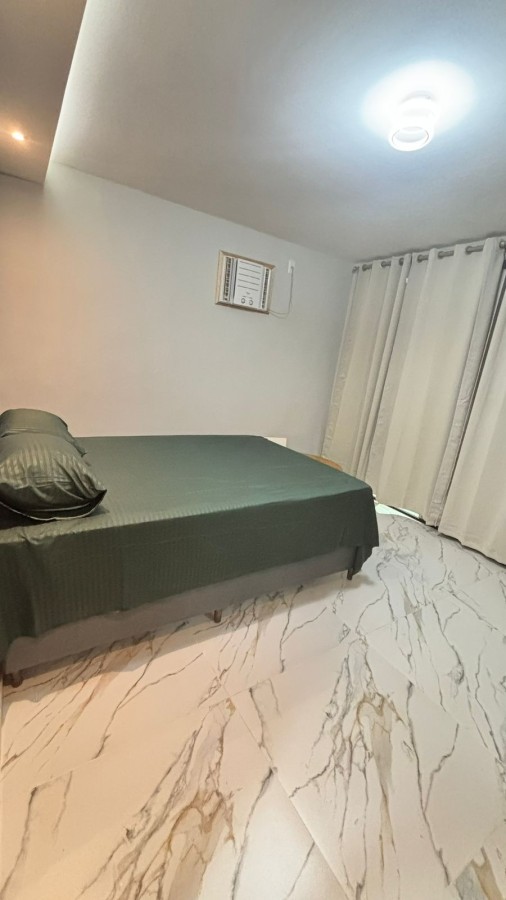 Casa à venda com 2 quartos, 100m² - Foto 11