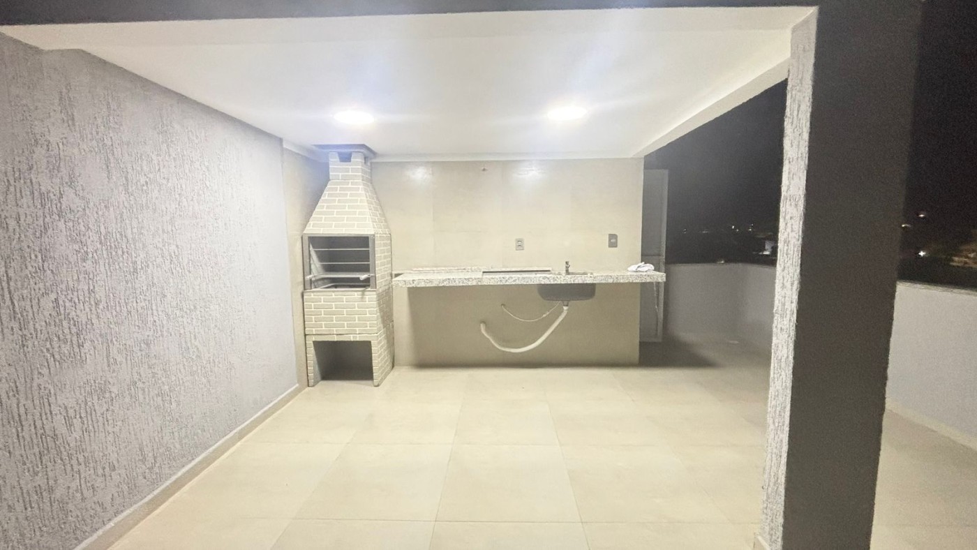 Casa à venda com 2 quartos, 100m² - Foto 18
