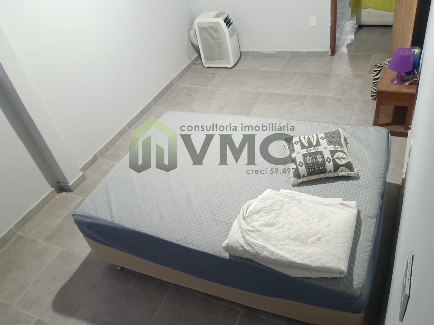 Casa para alugar com 1 quarto, 300m² - Foto 1