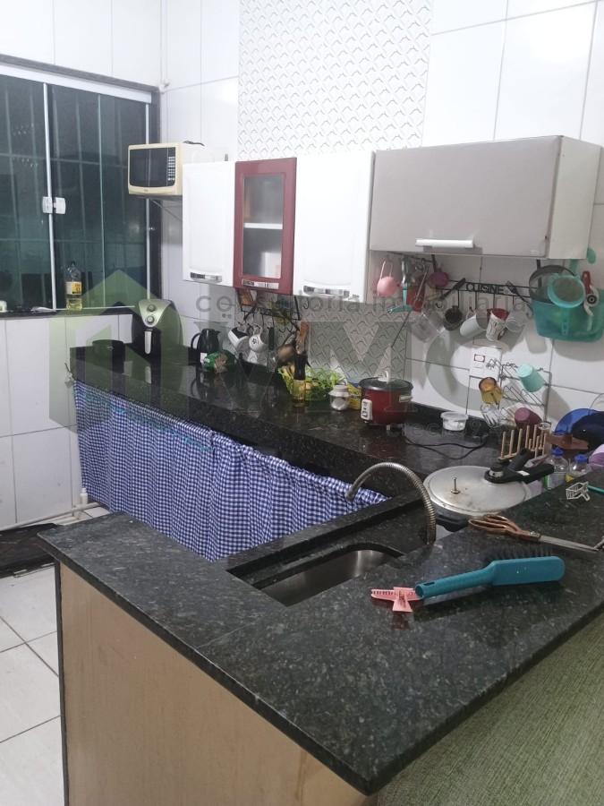 Casa para alugar com 2 quartos, 300m² - Foto 6