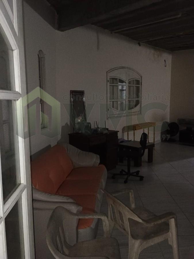 Casa à venda com 3 quartos, 548m² - Foto 17