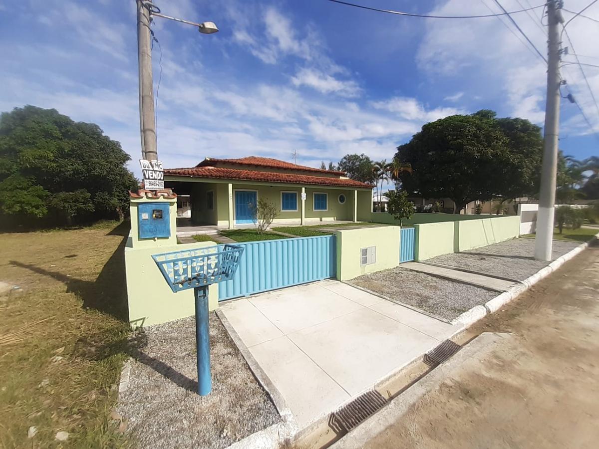 Casa para alugar com 4 quartos, 247m² - Foto 2