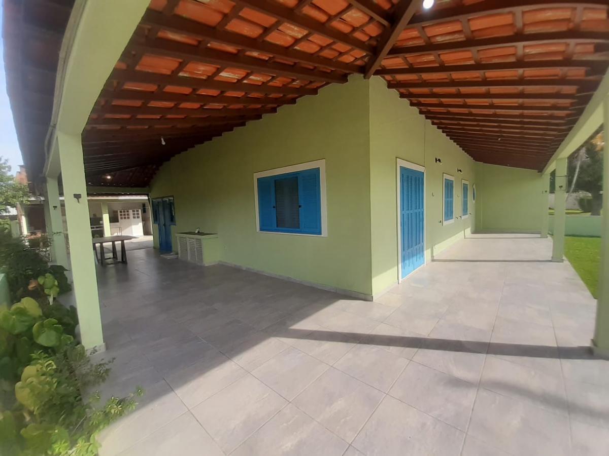 Casa para alugar com 4 quartos, 247m² - Foto 9