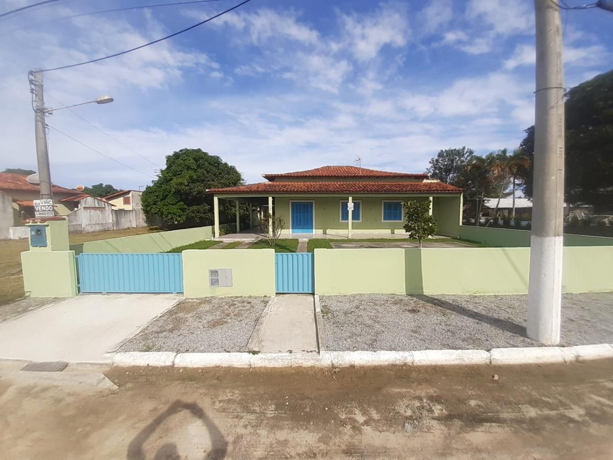 Casa para alugar com 4 quartos, 247m² - Foto 3