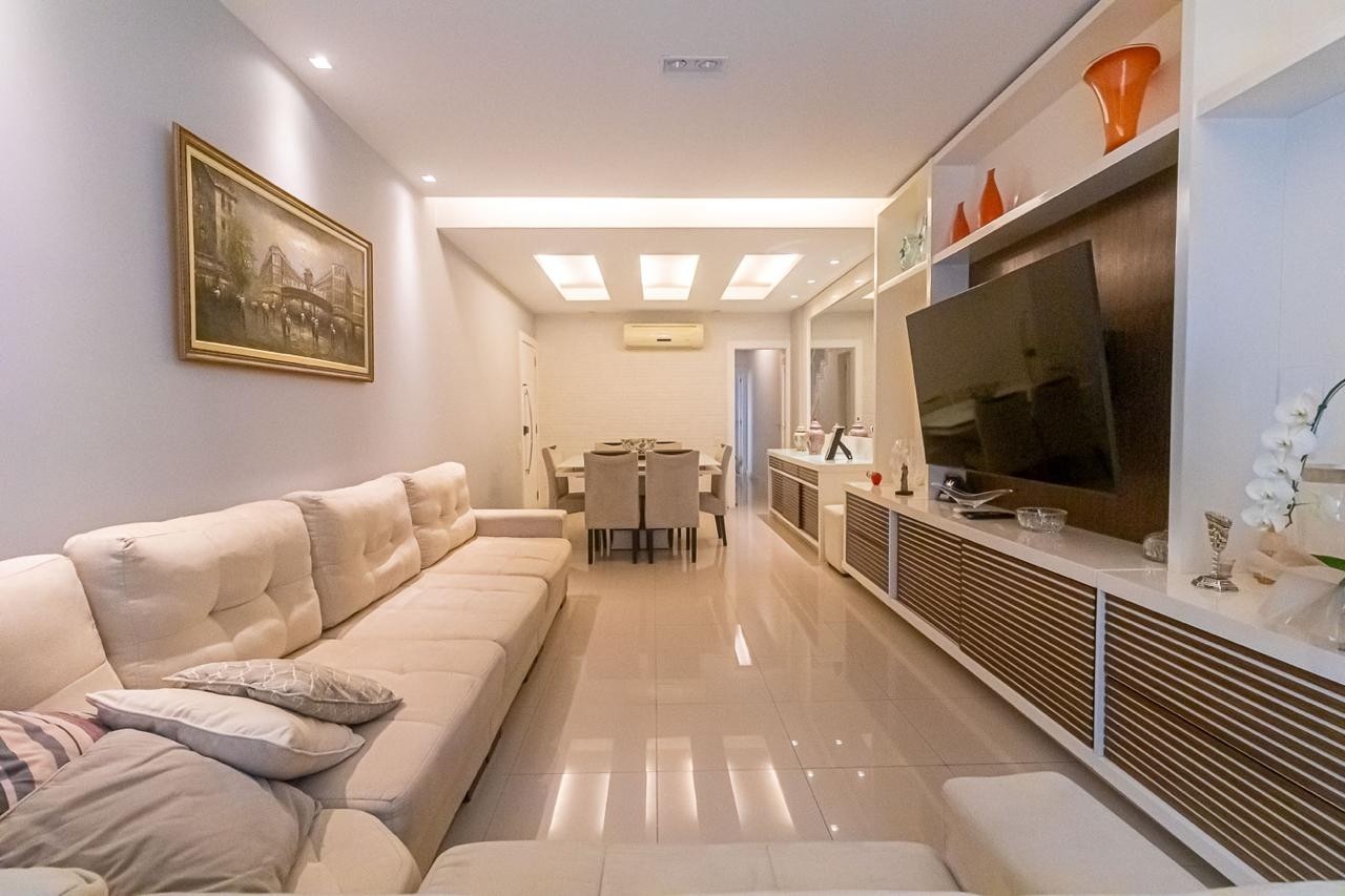 Apartamento, 3 quartos, 156 m² - Foto 1