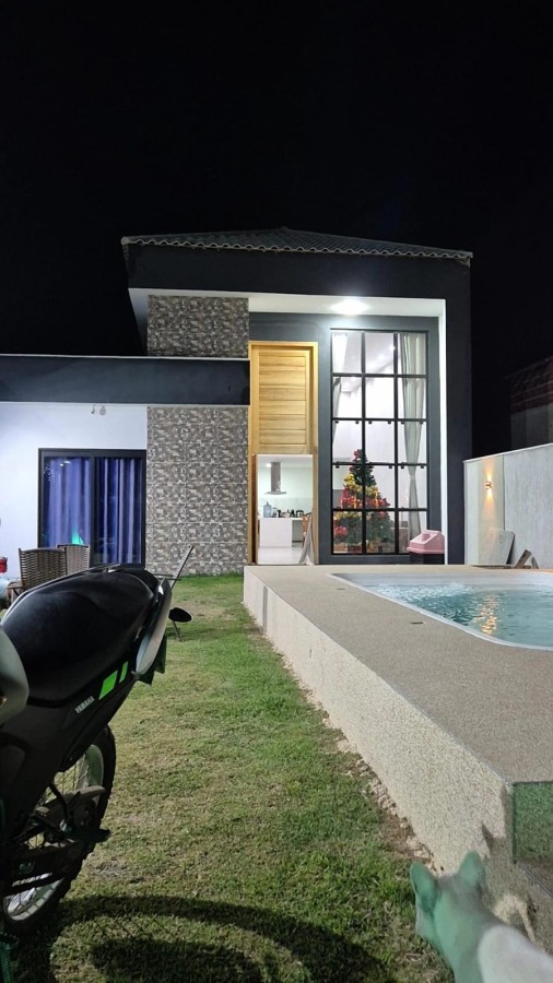Casa, 4 quartos, 144 m² - Foto 1